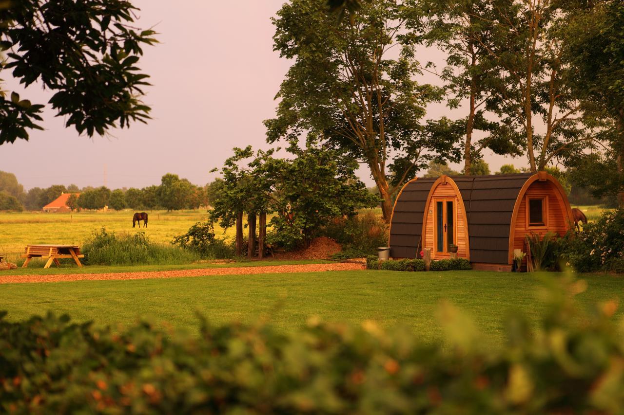 Trekkershut Hotel Jubbega-Schurega Luaran gambar